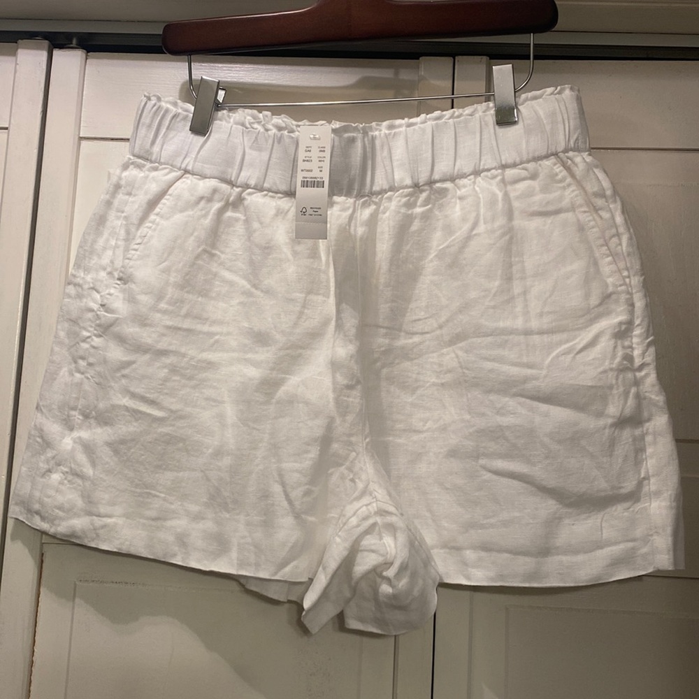 NWT 100% Linen Lined White Pull On Shorts Medium